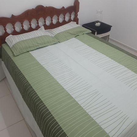 Quarto Em Apartamento Suzano Buitenkant foto